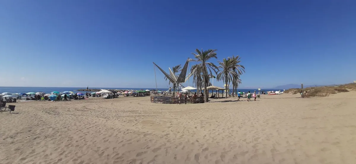 ee93bf06-53ab-4cbd-a37c-556d687e2228