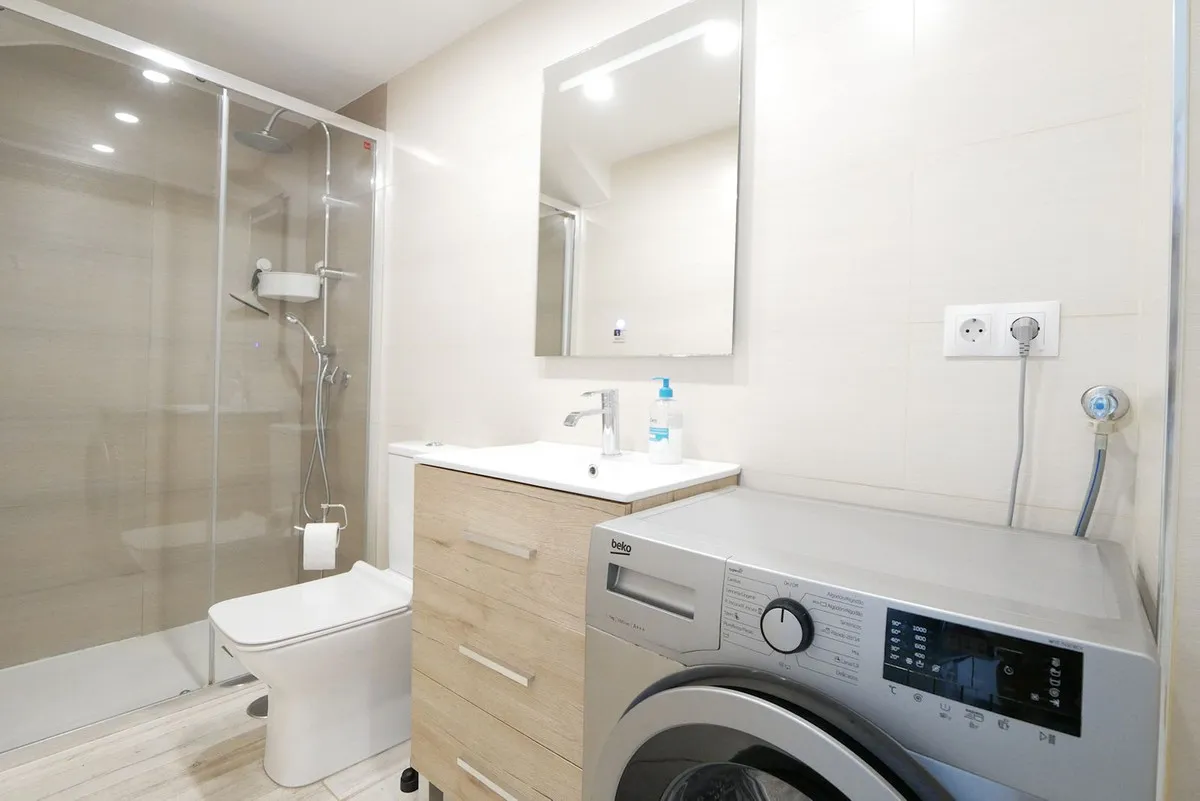 f09783af-4354-455b-a3a6-08d5a9c16b37