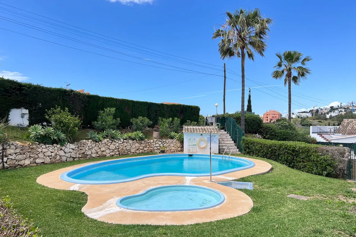 fd959c3b-e2fa-4143-9074-62cdfa46cbb7