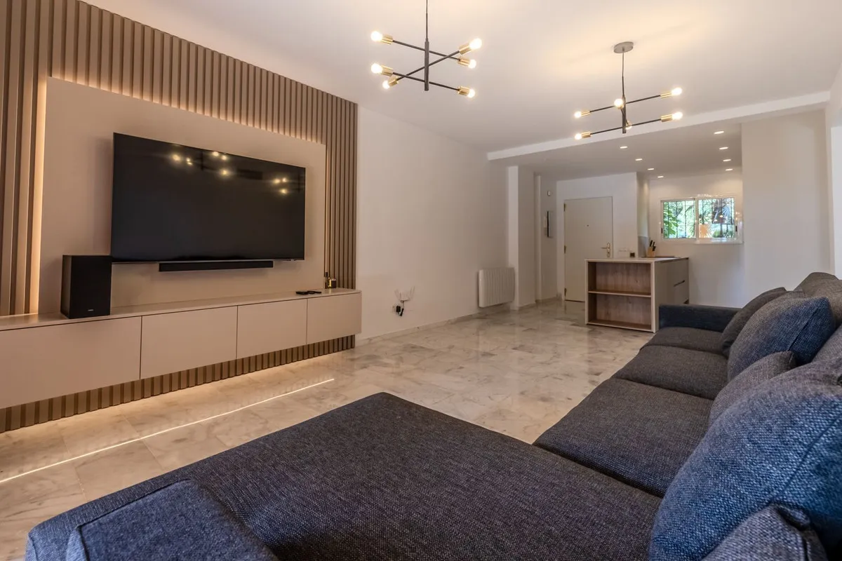 90bb6935-0713-4841-a9d6-27c2d9f92b39