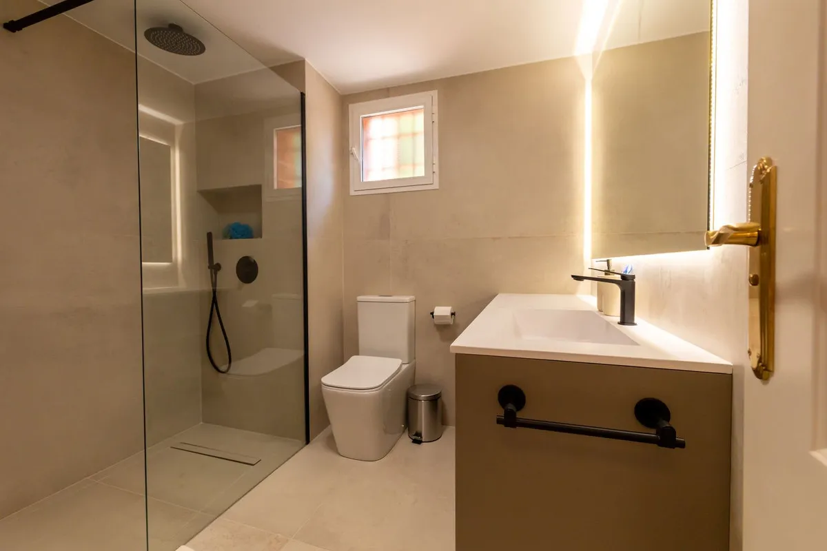 91eeb422-0d31-4c62-90ab-b642358120b9