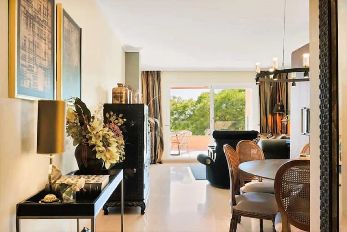 43a7275d-6803-48d9-9b2d-93191570c055