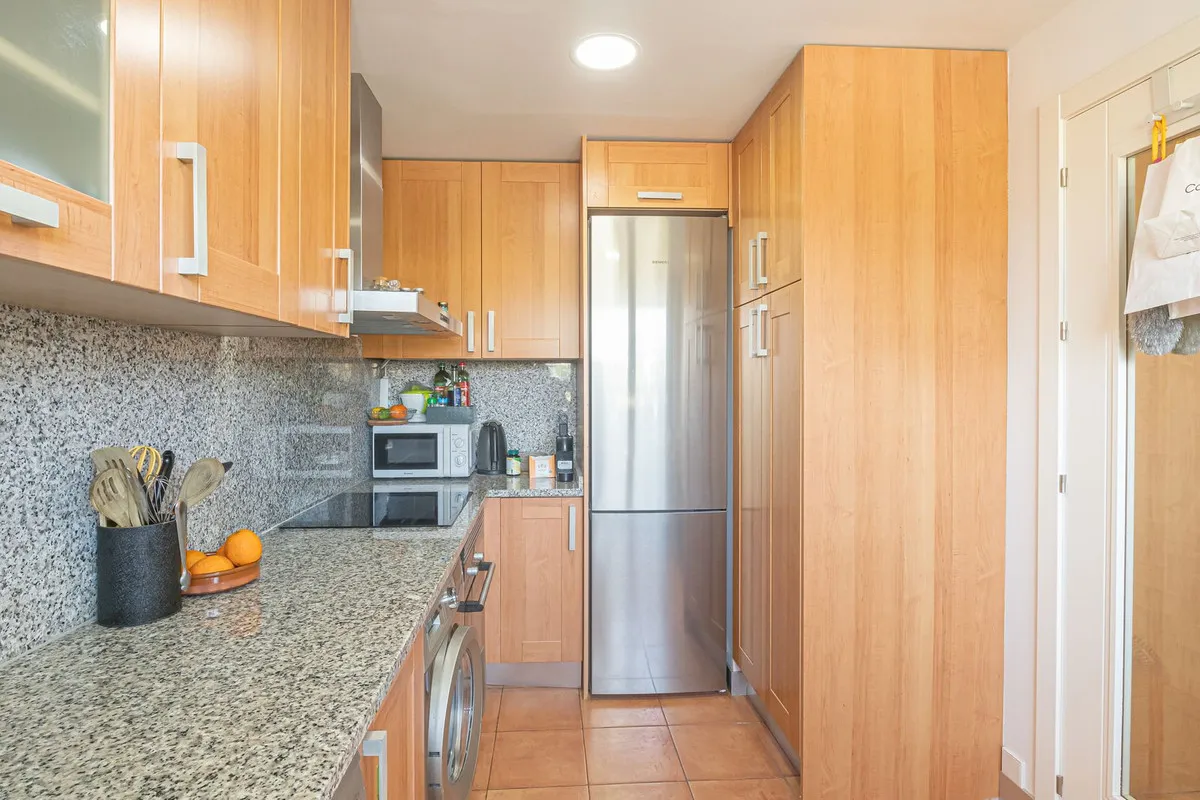 dbaf080a-a6d9-4812-86bd-56afa0201d09