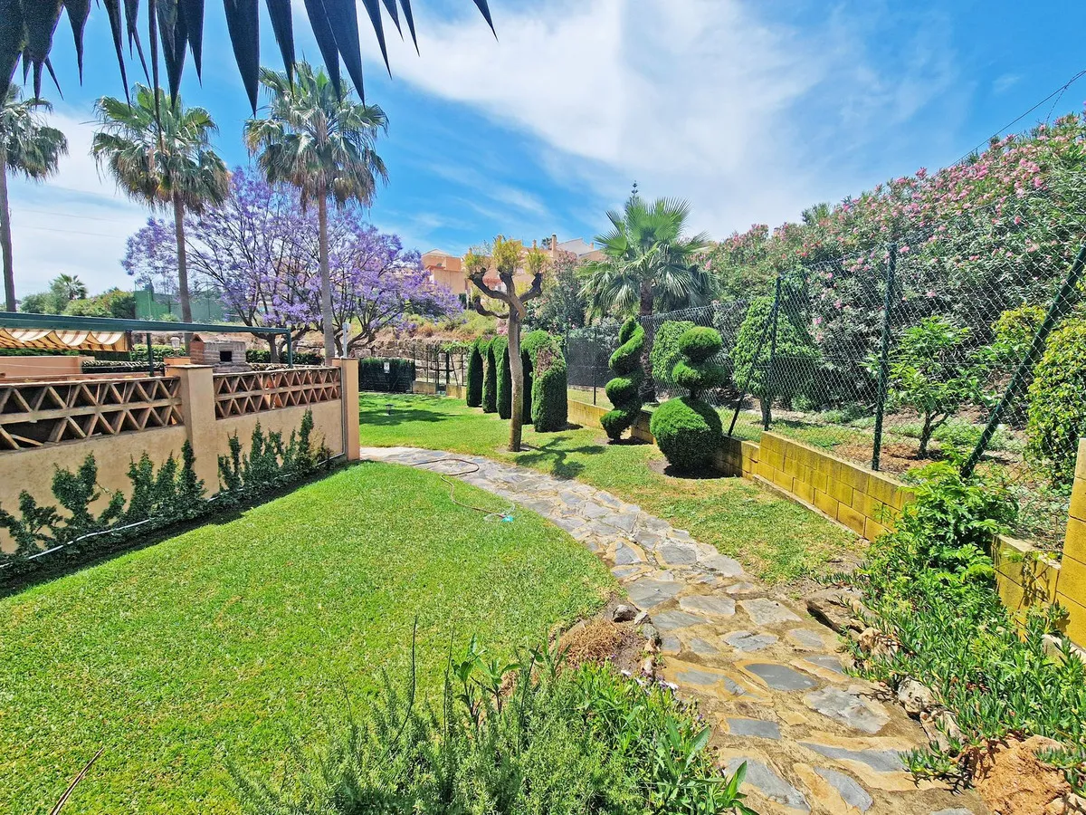 def84216-e882-4996-b5aa-037eec689434