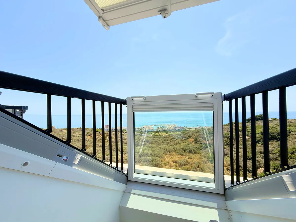 7341a8de-5fc9-4919-a68d-300a6c424b66