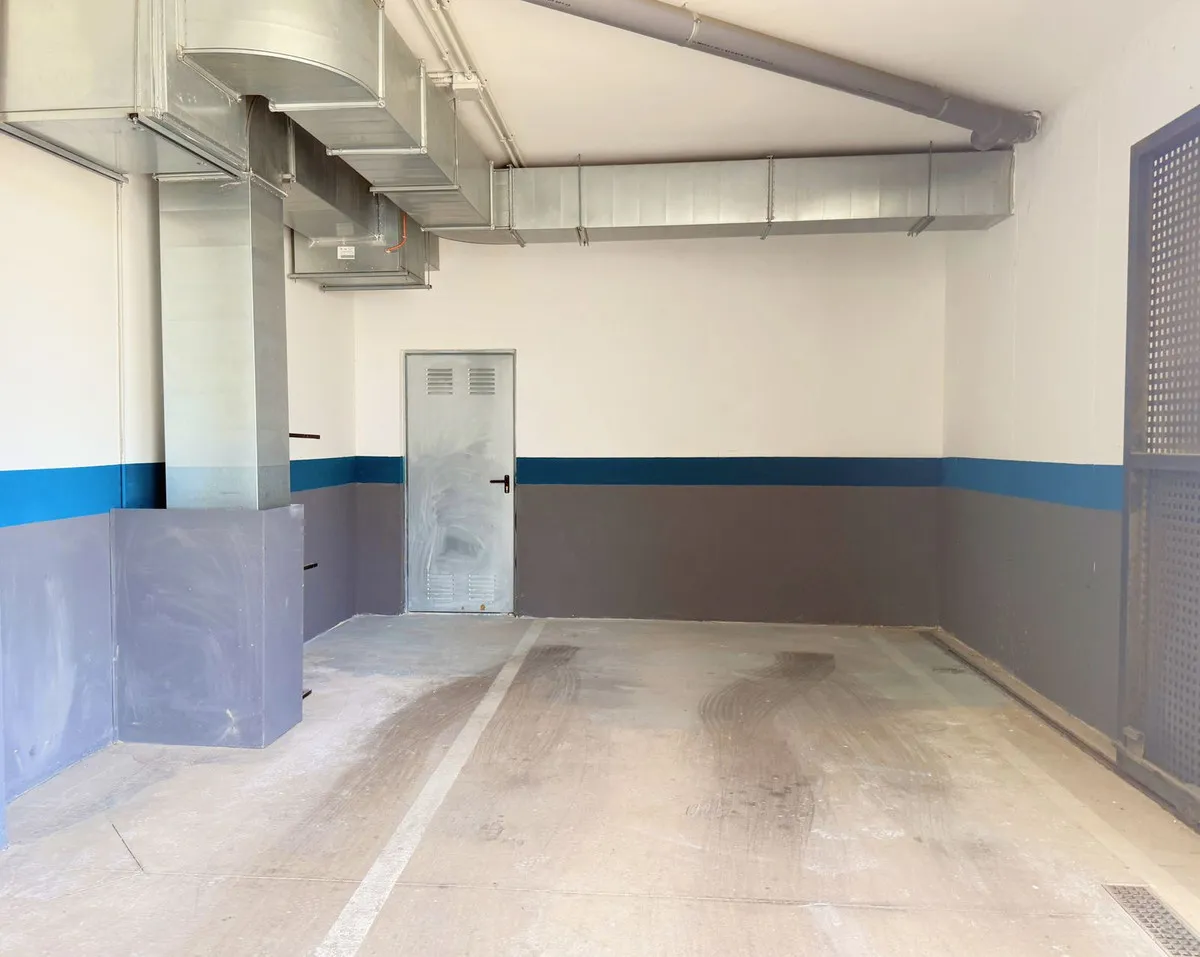 eeee8ee6-4c3c-4180-bb79-8f7cd53a2a54