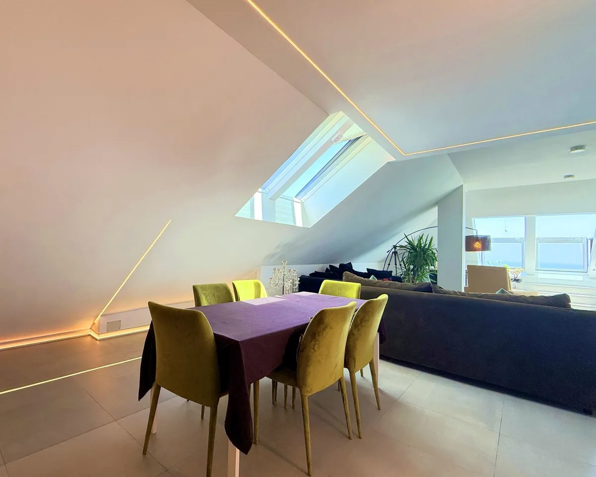 f872948b-9b32-4da3-87e9-83f02e3fdd89