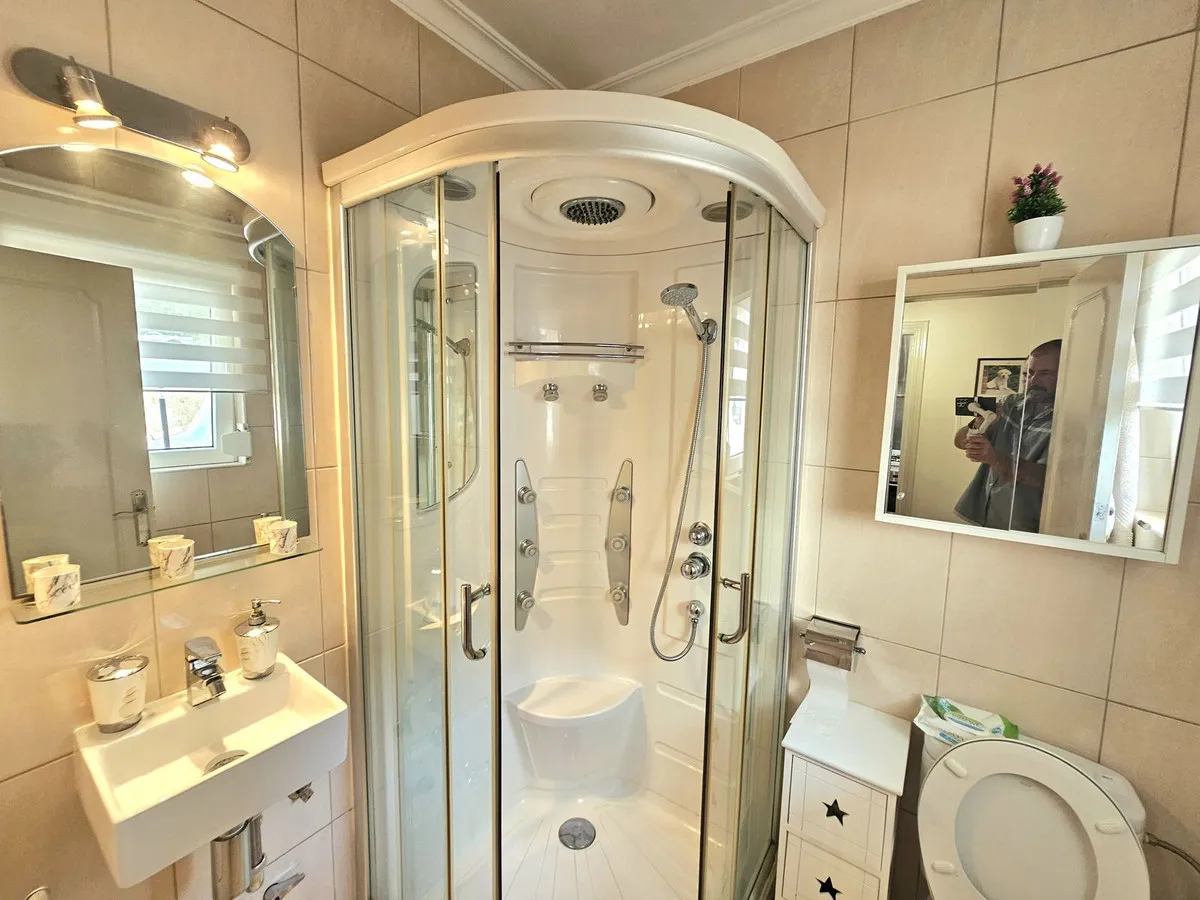 6fd71254-a042-4360-bd17-b7bcbf18a59e