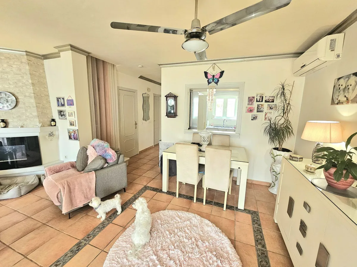 c54e5156-10b0-46bb-a1f9-13882226d73d