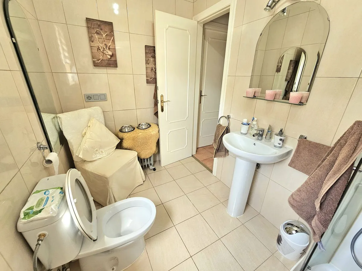 f0de2e0e-8928-4210-b2a0-caa1922f8826