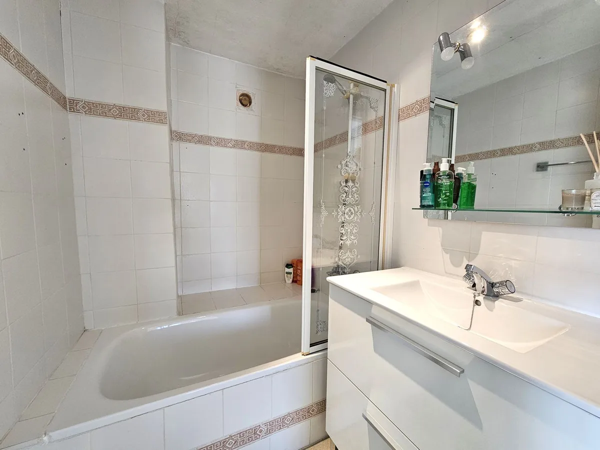 552f6edd-85ce-4f92-ad5e-ddf56a991ff6