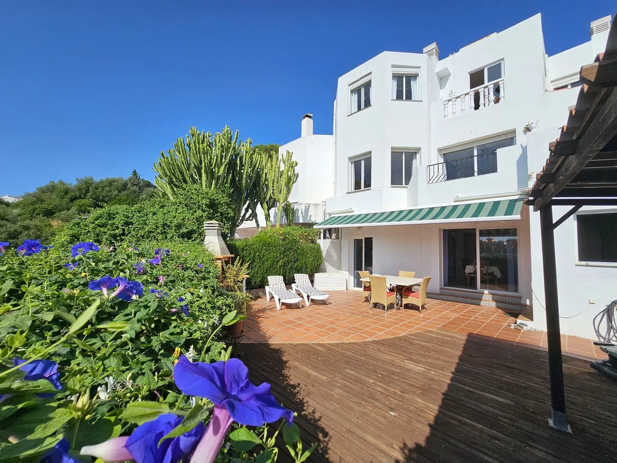 a757809b-bb66-430b-9439-3aa49ee57b40