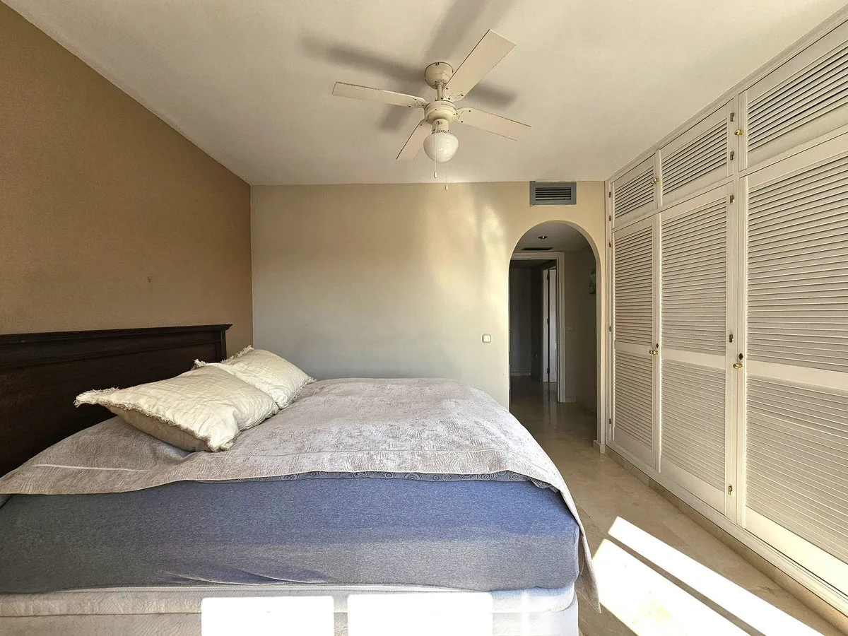 eefa0343-47ed-4108-9ddc-7f2a9e009969