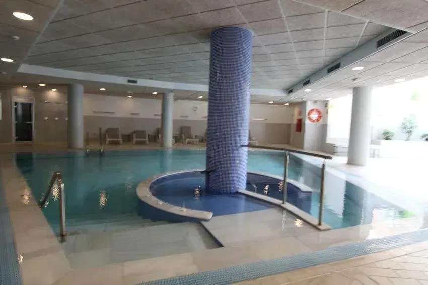 1fa9f67b-926f-4313-aebf-86f14c59684a