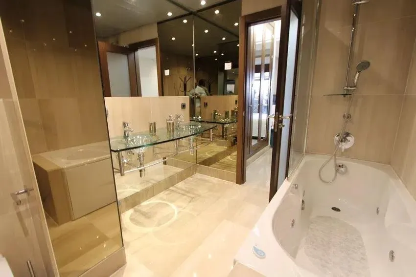 7a83c05d-6be0-4a60-9d0f-ec828cd729f6