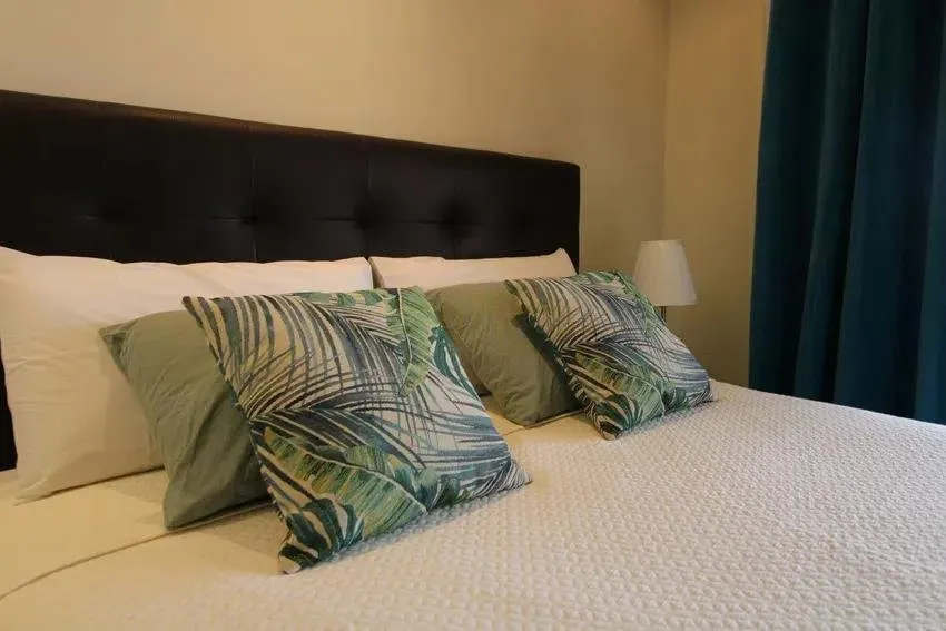 b38ca387-e3e3-44ee-af7b-38893a4a7848