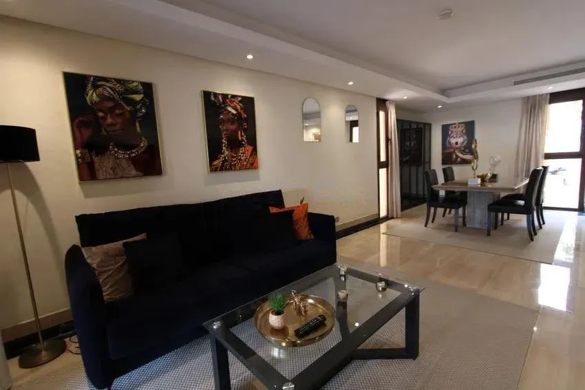 b3fdbb88-a15f-4817-b9b5-e469ba622bcb