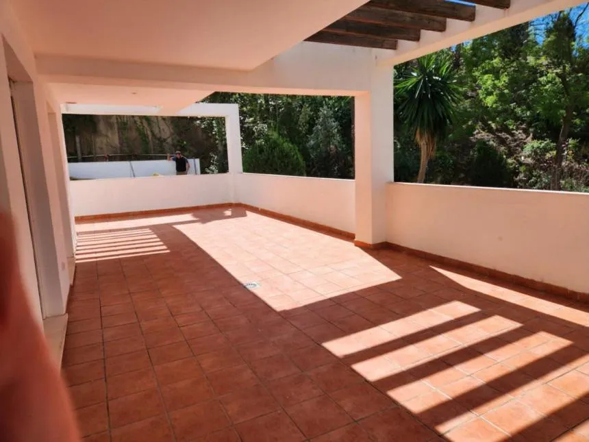 17f3648d-c2e8-4daa-8c26-3a399547a5b5