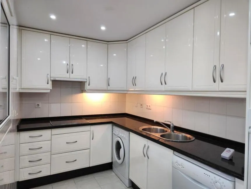 3751b757-154b-4081-b575-6ab7de17b424