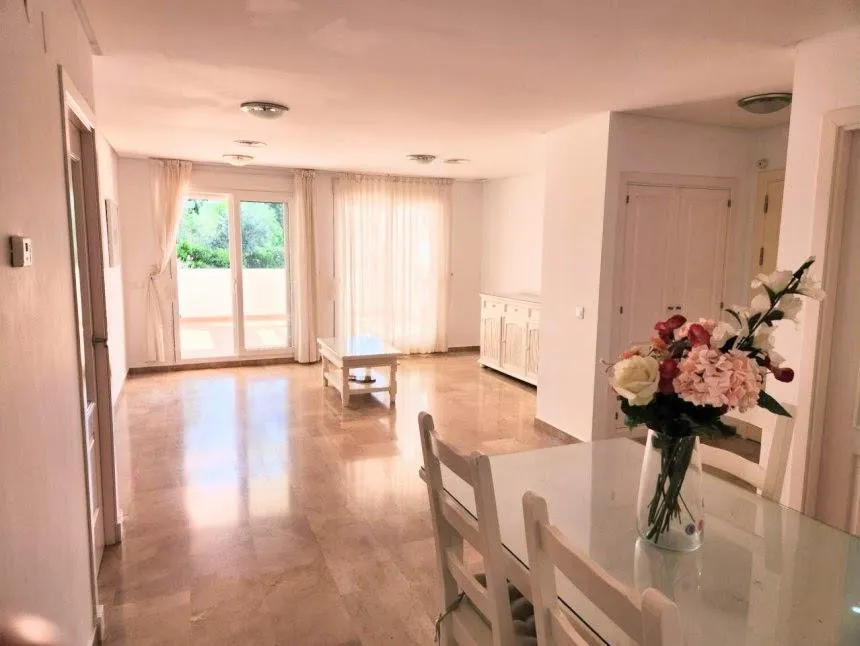 ffcc3422-ae80-4de4-a7a8-2ccd28c4ec73