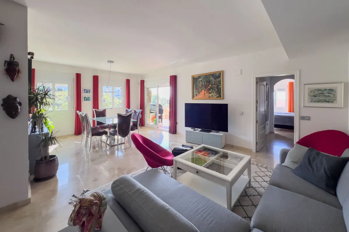 297e14e4-a751-4902-8817-0817e17e6d52