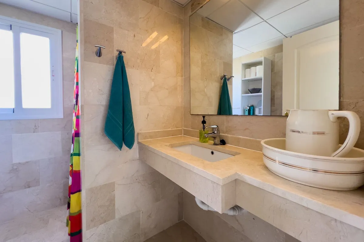 39b90a7e-e65d-43d2-9bc0-d140878a03ee