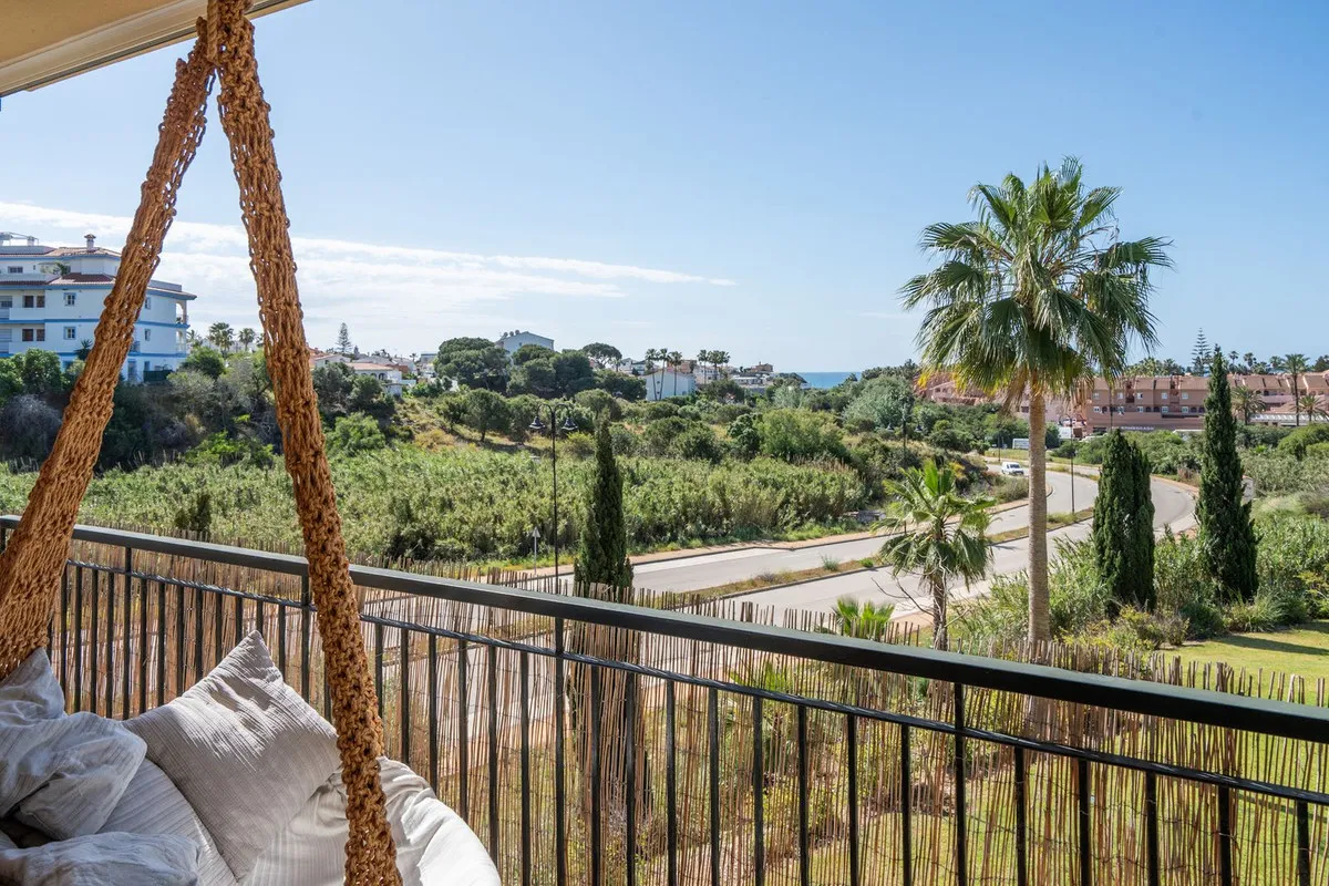 40622a5f-c5f8-4ca0-89d7-92a47a999674