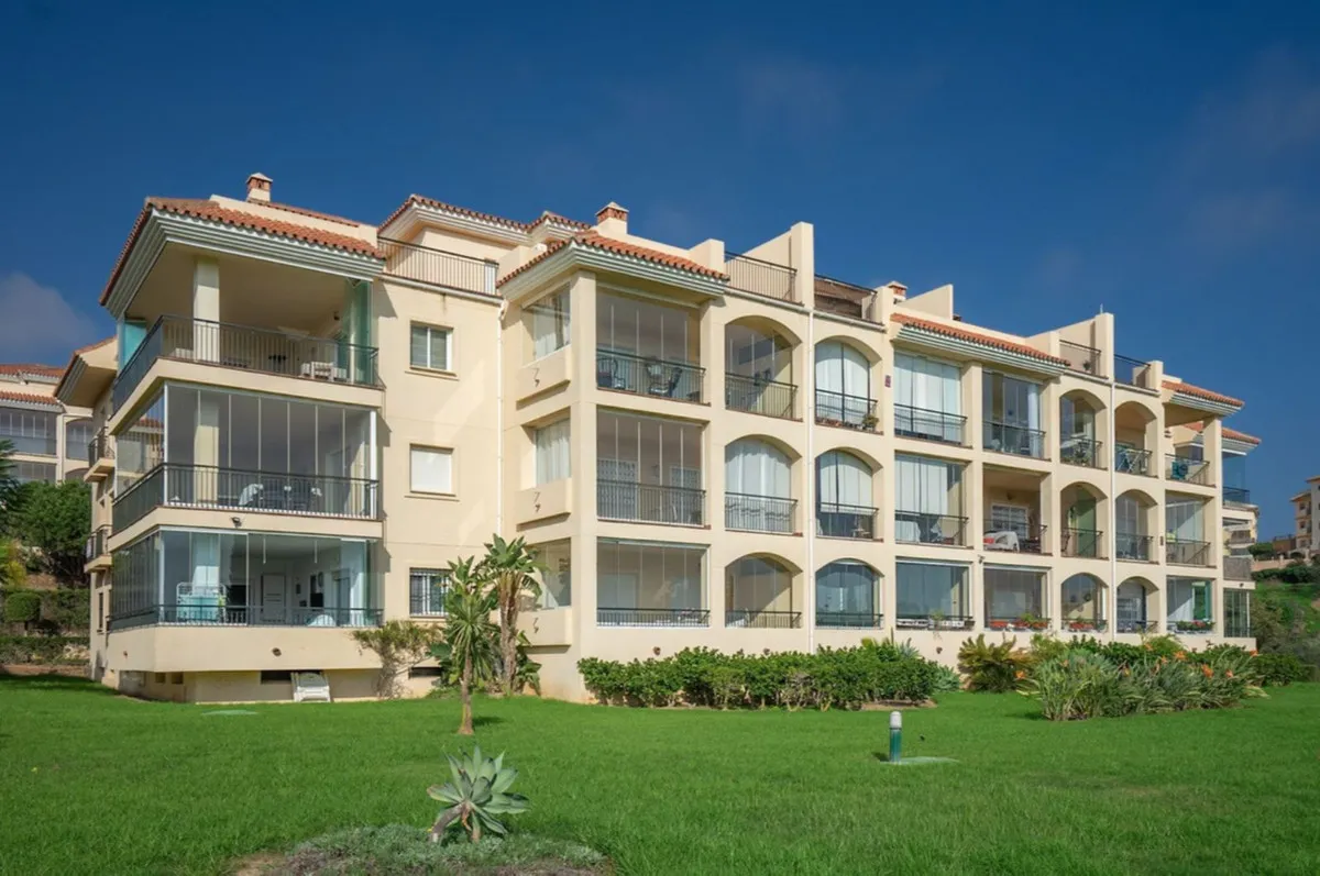 4889f215-8495-41f2-a111-85b19c5fd365