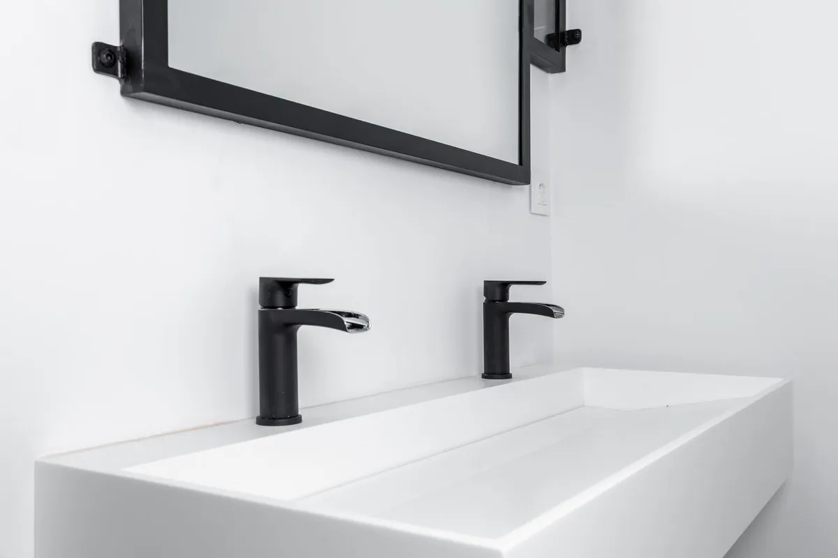 6821e61d-478d-450a-946d-d1d1dd5e7ddb