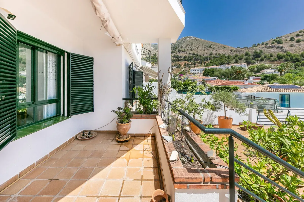 5d1a252b-0147-467f-ab18-26ea1da5a8c4