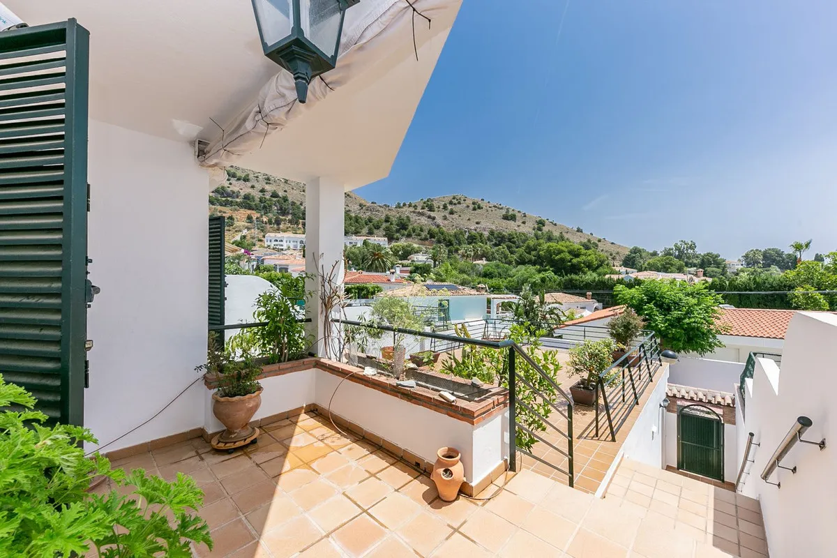 7f408bf6-9409-4034-9b1f-a73d2049165d