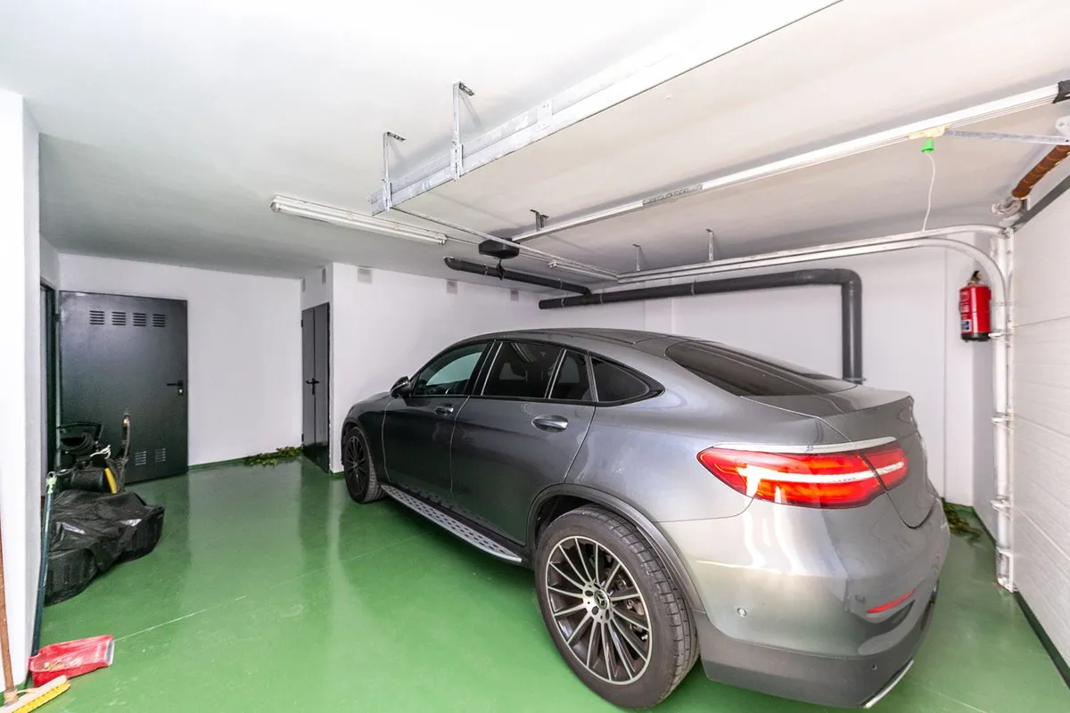 f3d7d26c-0b07-4ebb-9a09-89f17e8f3bf8