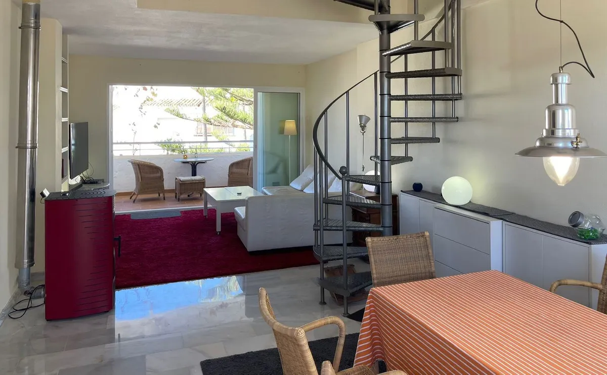 f53ded3b-d0fe-419a-ad26-19586ace49ea