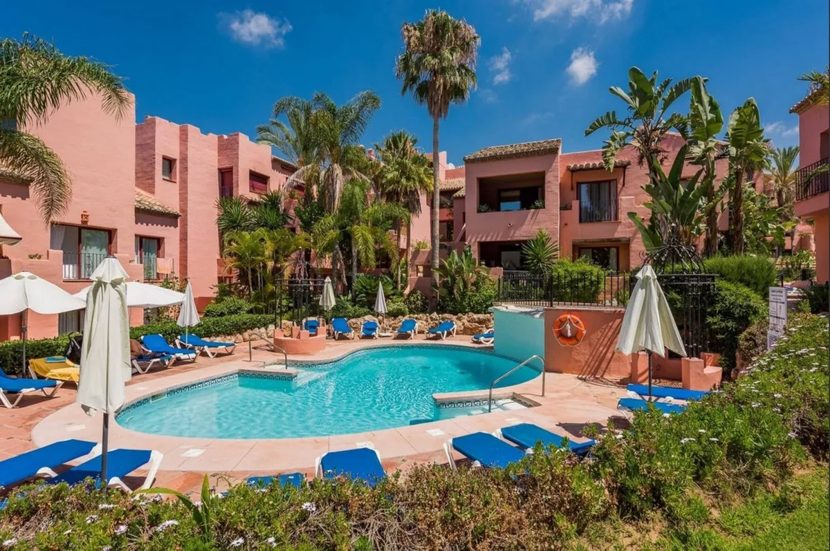 c15768d3-f600-42ab-8186-a43098e69386