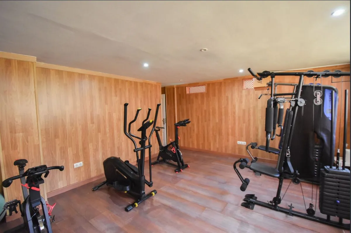 d082b04d-9ddc-429b-9a32-f5c07cf5753d