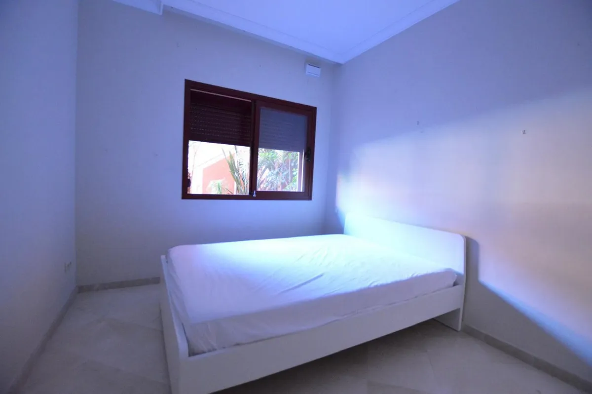 e449a40f-9845-4ae2-a8fc-28dc9b629f7e