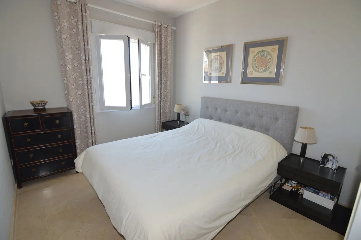 7d9e318e-9fbd-46c9-b4ff-7af5c0fc185d