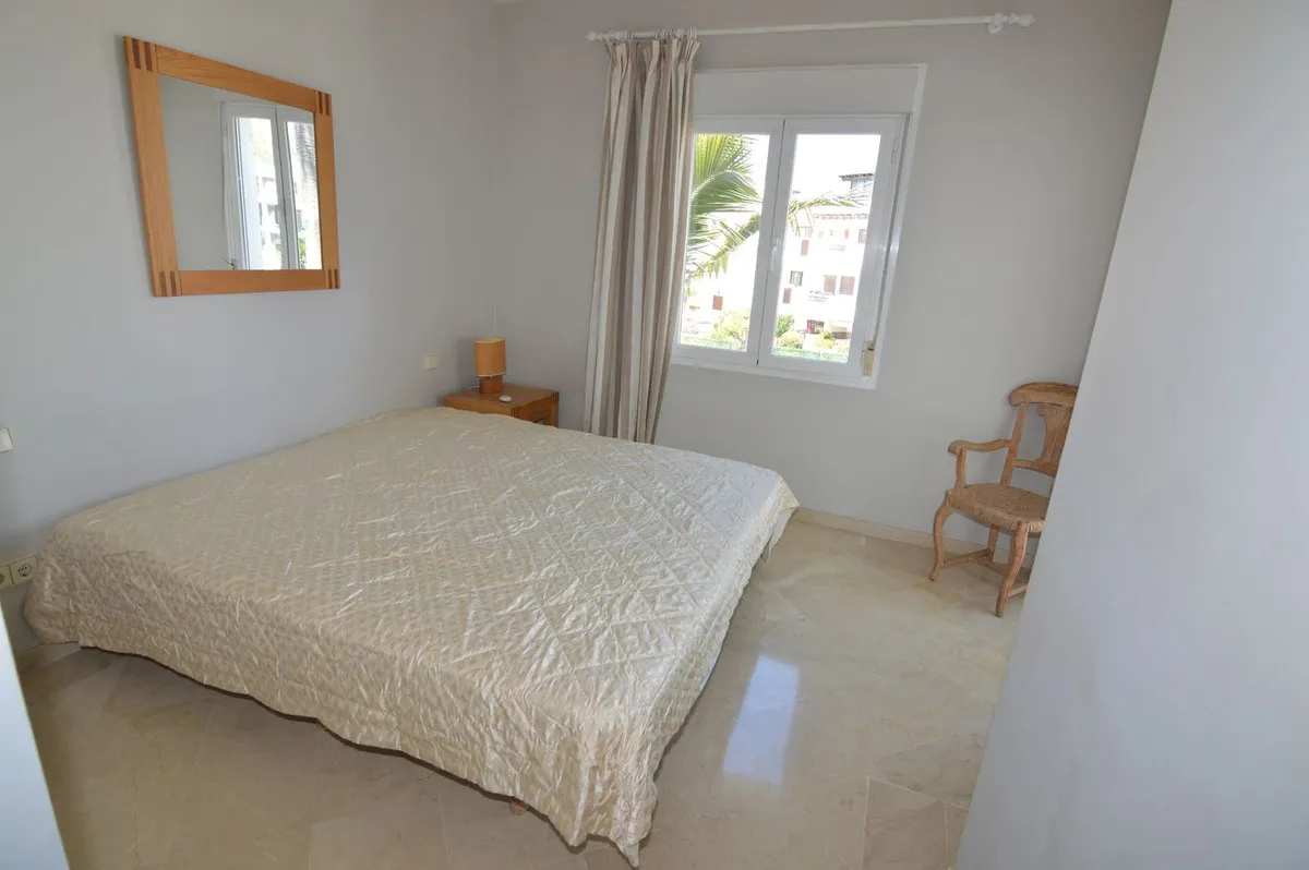 a7a3dee3-d304-4cf7-9bb6-74f28e1aff46