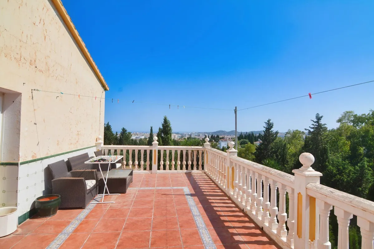 1240cc29-0158-4792-b87c-f02c841a7586