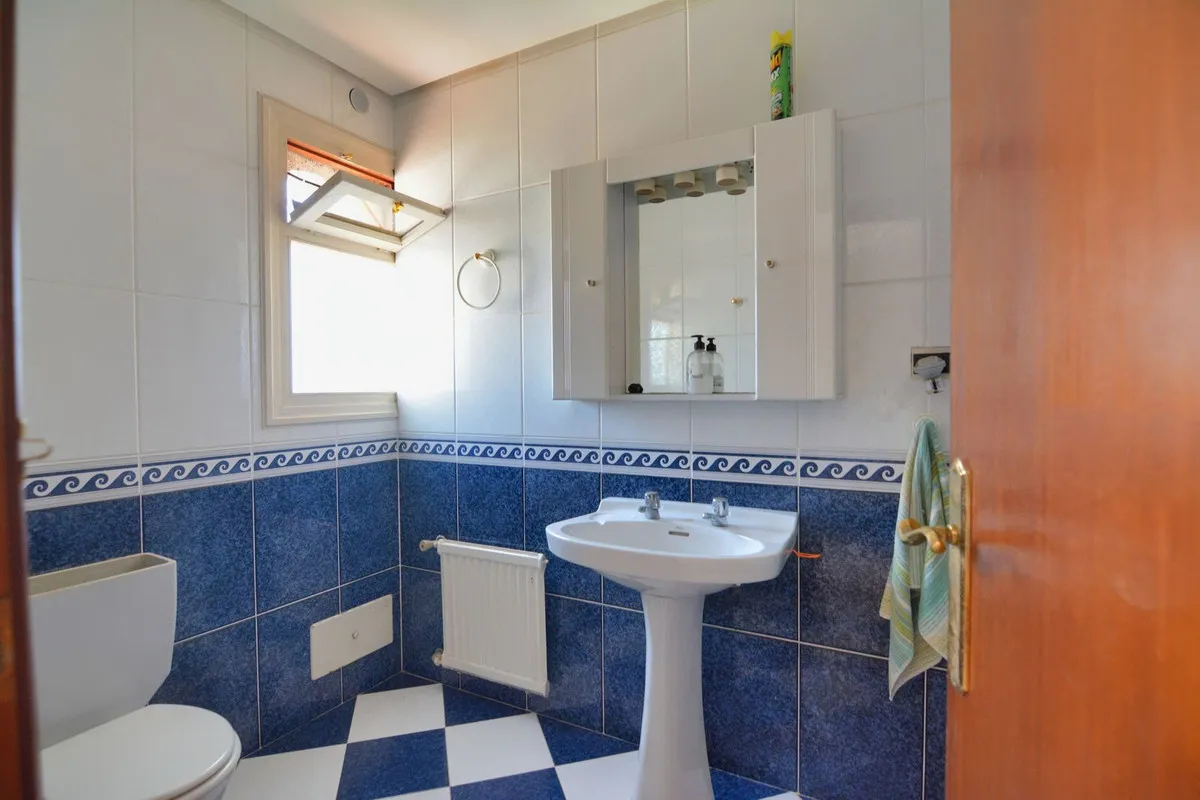 1a1650c4-8846-48b6-b8c7-712712089f00