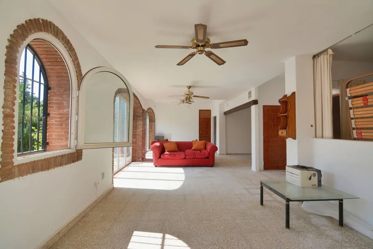 20df20bb-d7f3-4cdd-9c71-6b3b24f21cf0