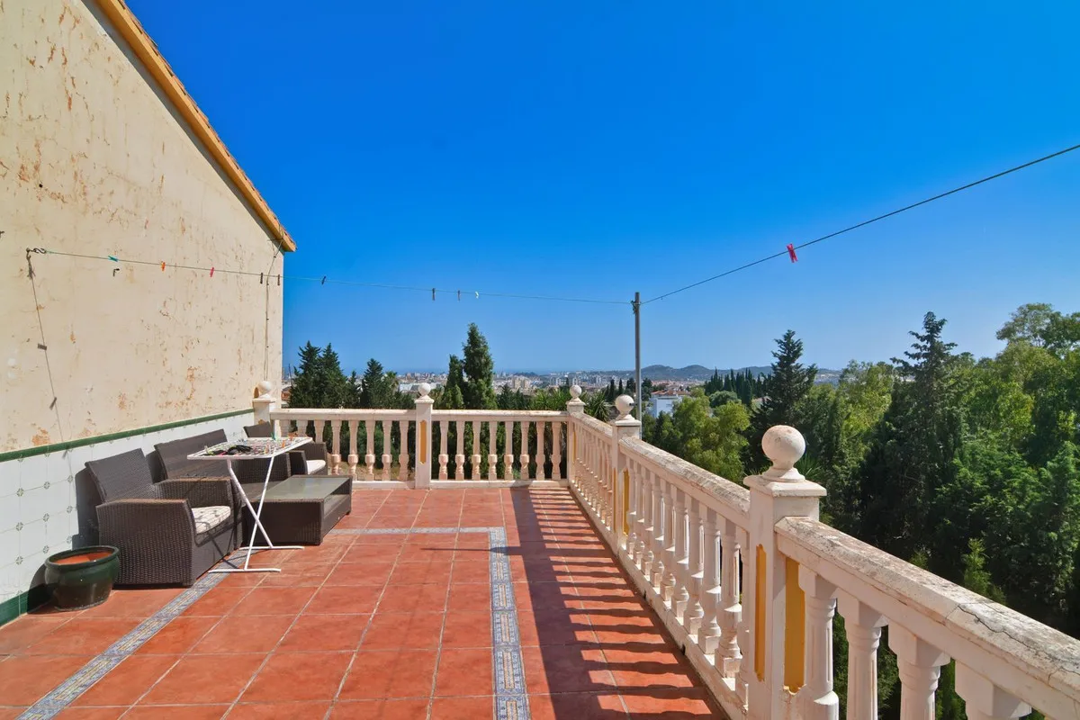 98777d9f-fbdd-416a-a538-e8065a555ae7