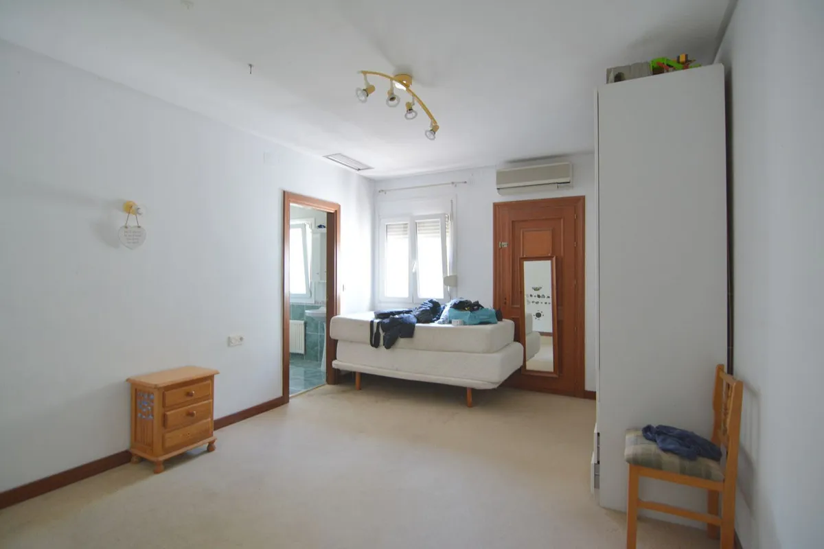 e1fe6935-e923-4e8a-b200-dc5ccbb1ba09