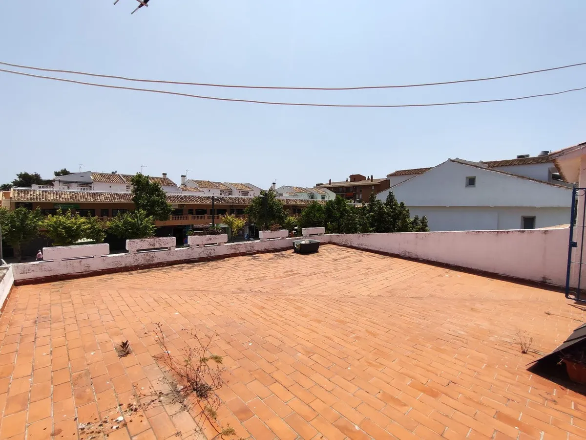 d3334fed-2141-44a4-9142-7d005bb17e2b