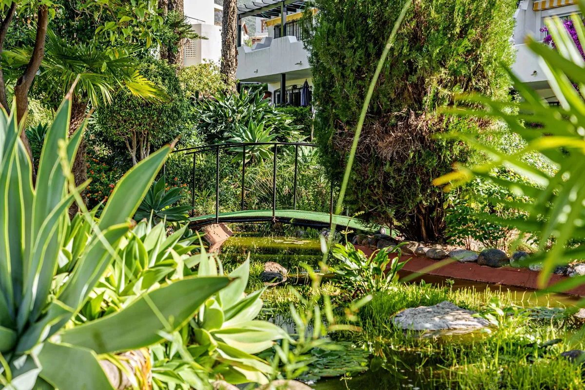 1cce1f2f-fd62-4302-be25-d7741c558507