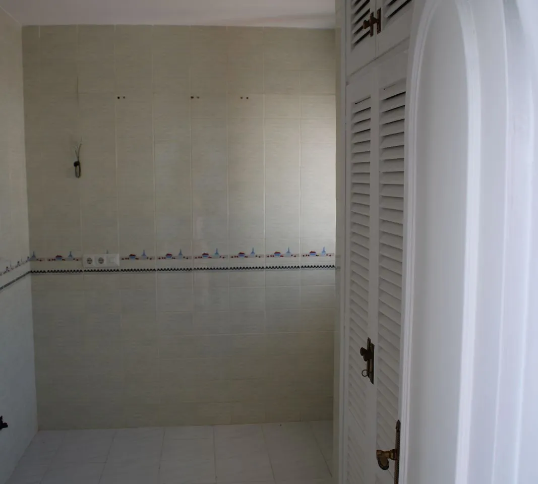 6edf2403-2210-4ee3-8880-1ff4e2033869