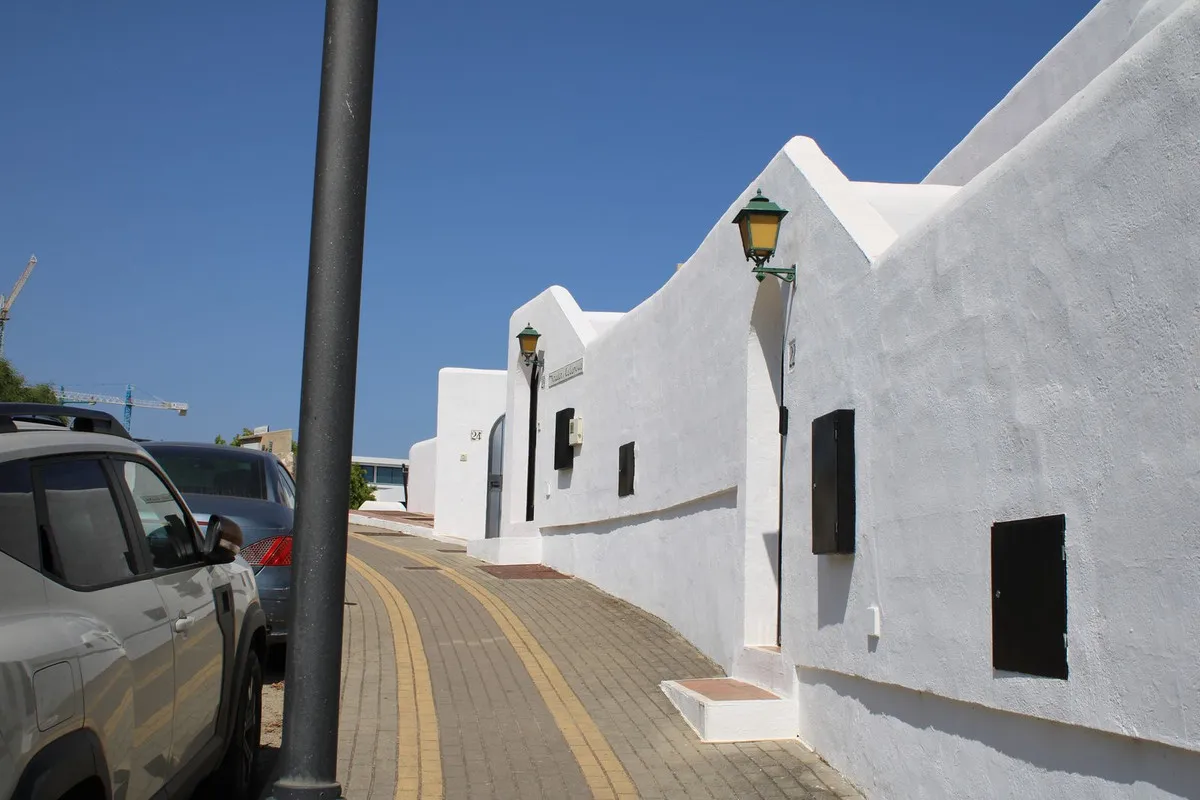 acdda019-b2fe-4bf7-a19c-fda550d2b2a9