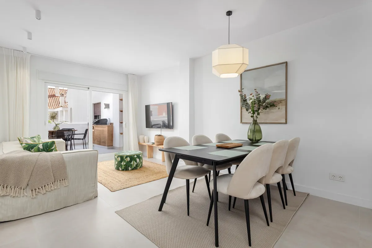 12f8ad75-6124-464d-ac2a-852d885887f6