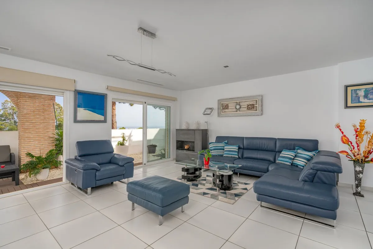 386c9e1d-81c2-4b20-a827-d74be44da5e8