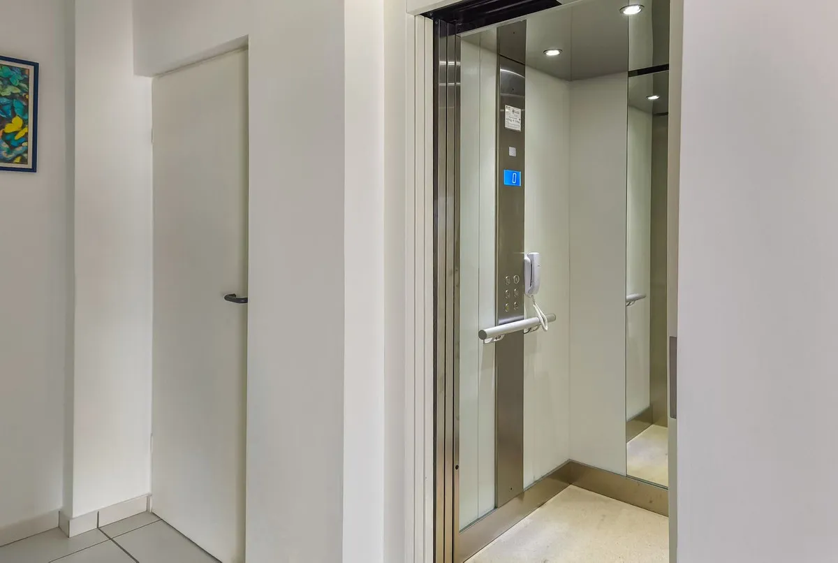 52d3aaac-e477-4324-aa84-d8e111ad24ee